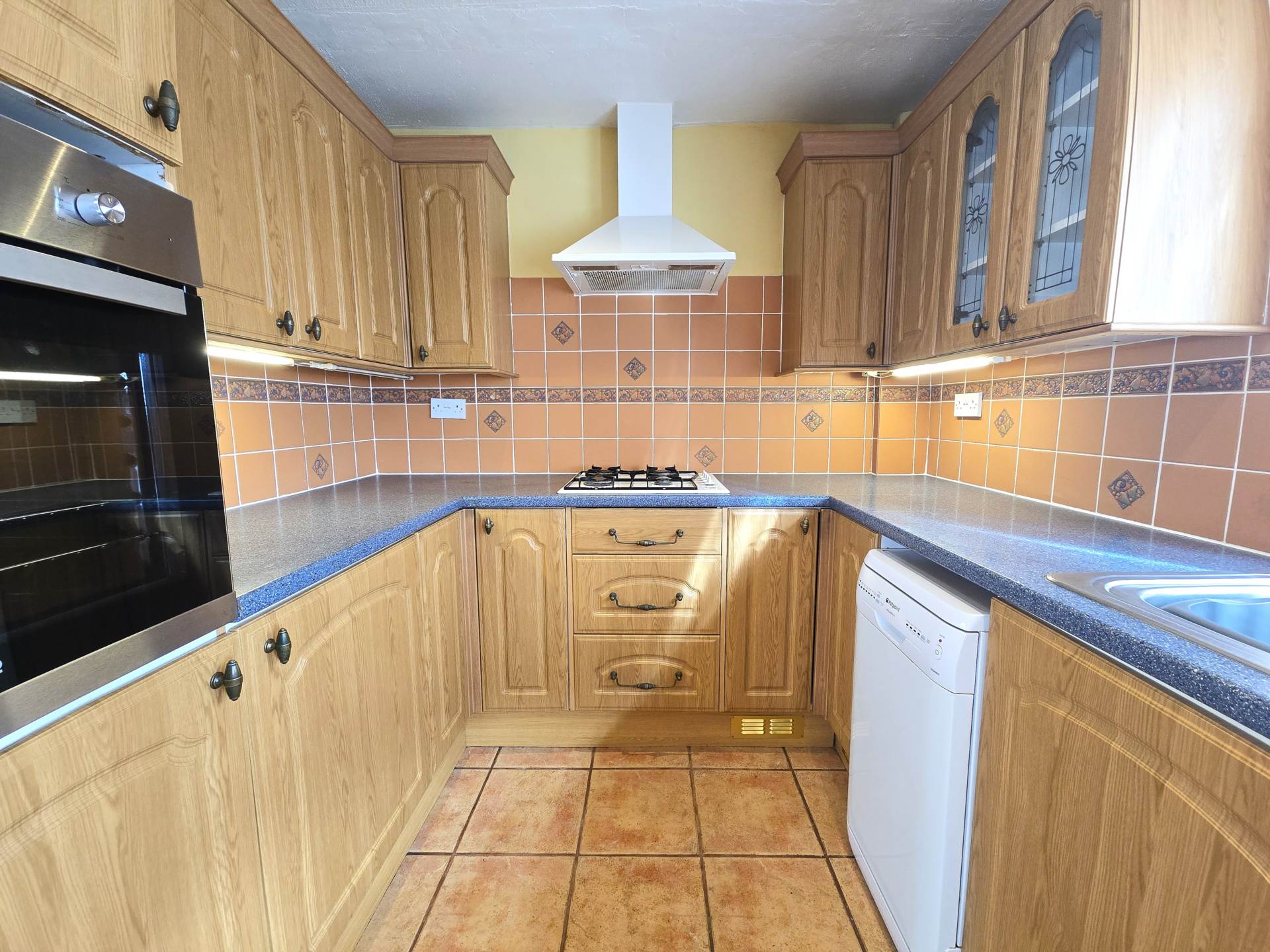 Additional Property Image 2 bedroom Semi Detached Bungalow for sale in Canterbury 2