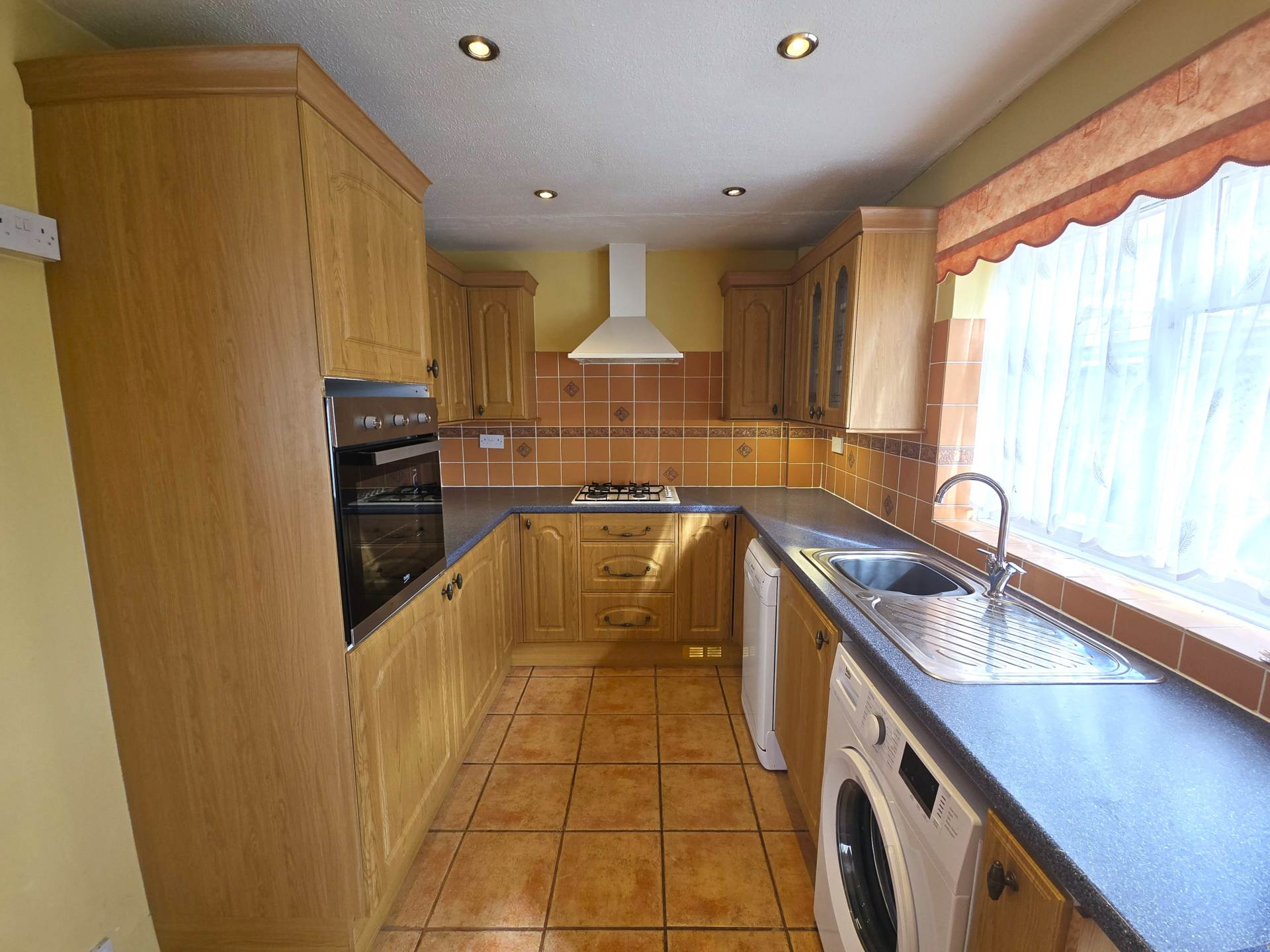 Additional Property Image 2 bedroom Semi Detached Bungalow for sale in Canterbury 4