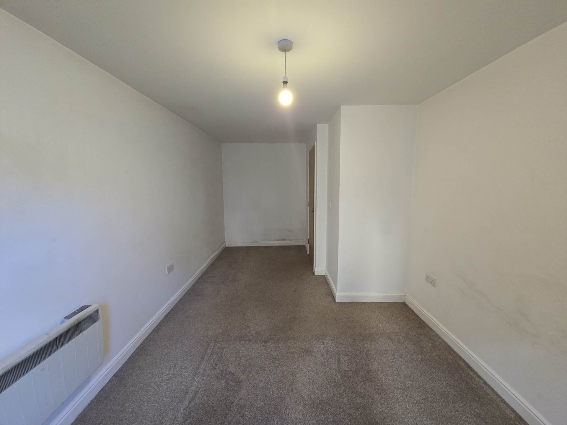 Additional Property Image 2 bedroom Flat for sale in Canterbury 7