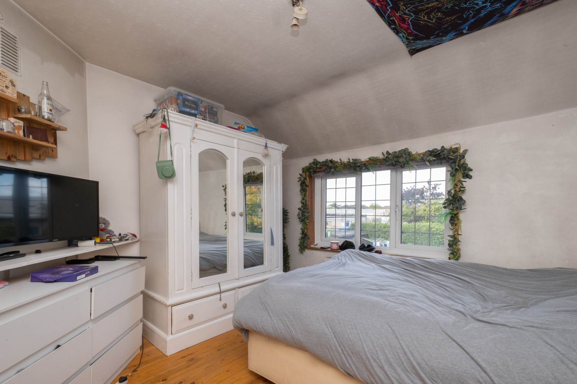 Additional Property Image 3 bedroom Semi Detached for sale in Canterbury 11