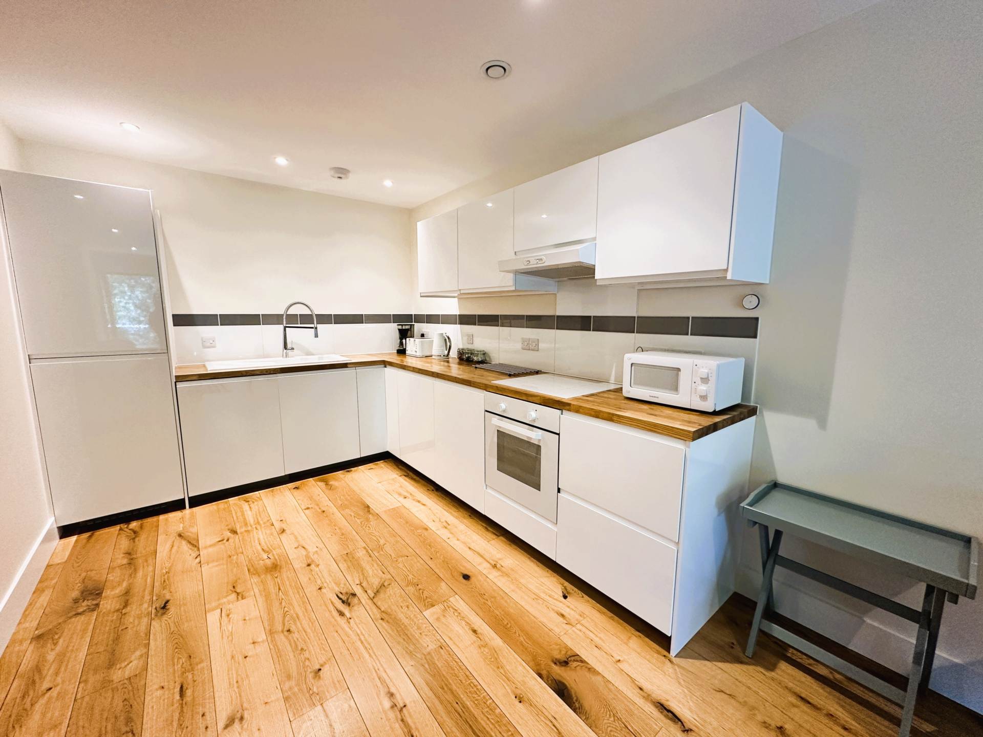 Additional Property Image 2 bedroom Flat to rent in Canterbury 3