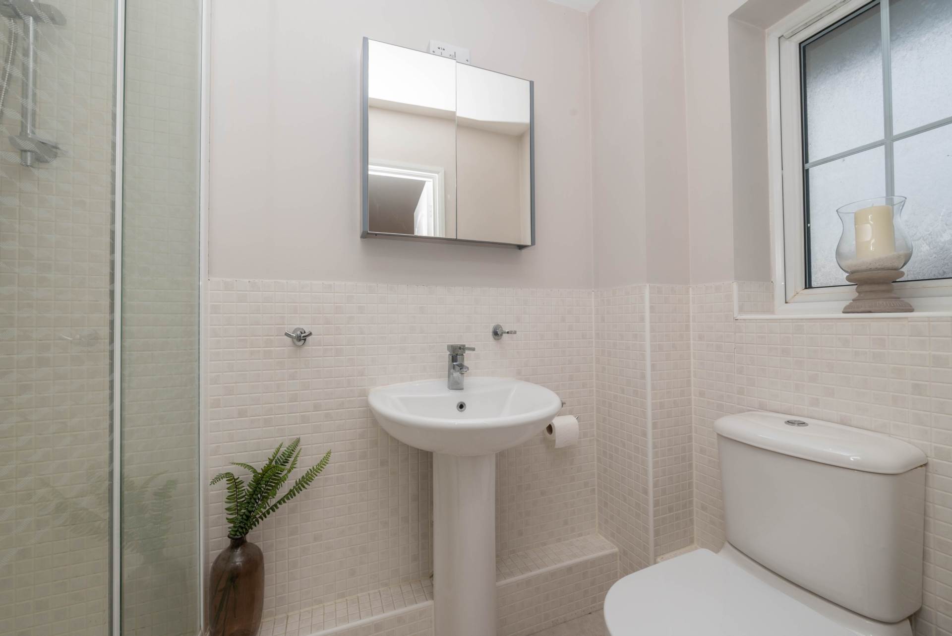 Additional Property Image 4 bedroom Terraced for sale in Faversham 11
