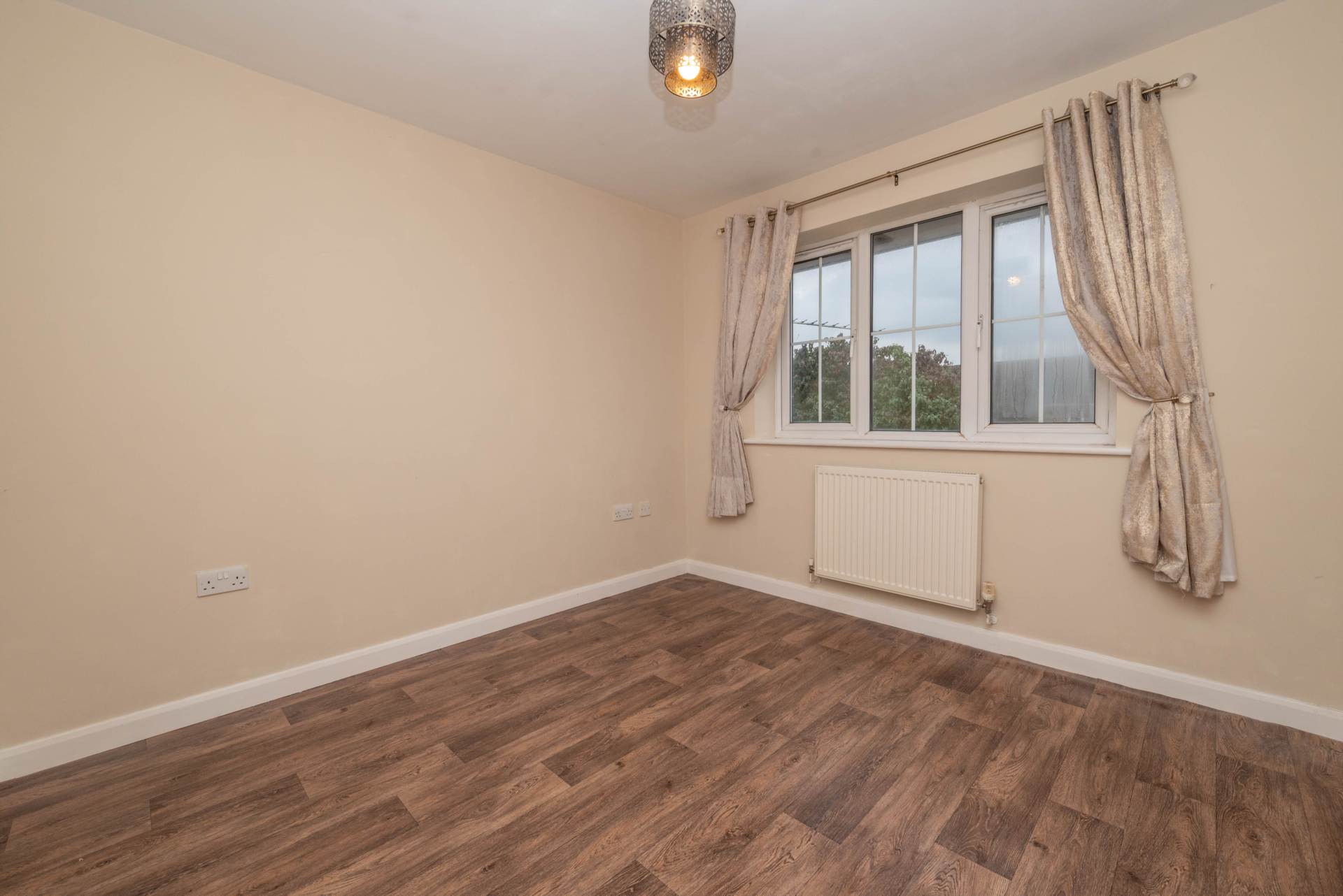 Additional Property Image 4 bedroom Terraced for sale in Faversham 13