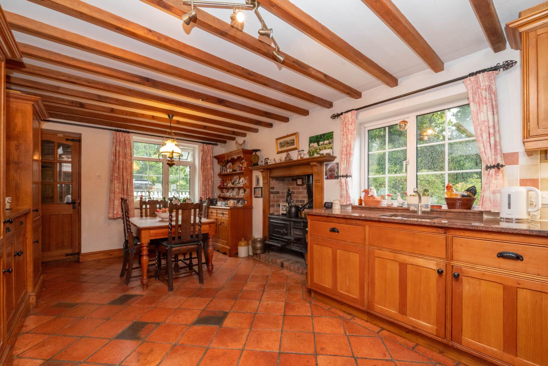 Additional Property Image 3 bedroom Semi Detached for sale in Canterbury 7