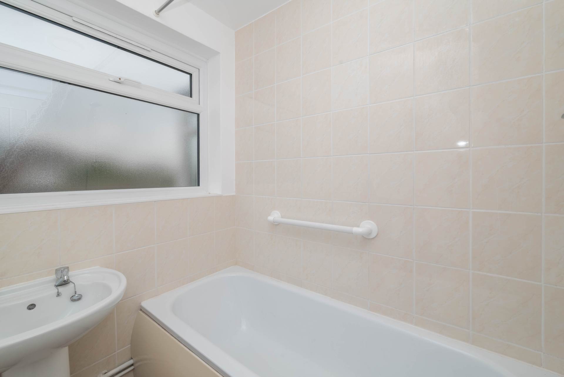 Additional Property Image 4 bedroom Semi Detached for sale in Canterbury 9