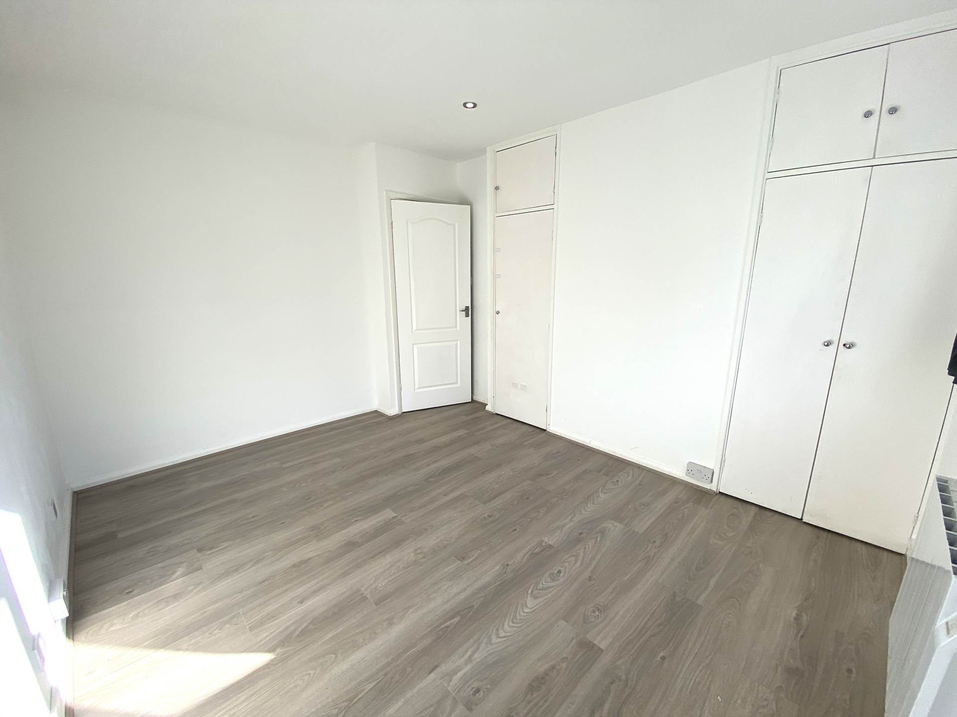 Additional Property Image 2 bedroom Flat to rent in Canterbury 4