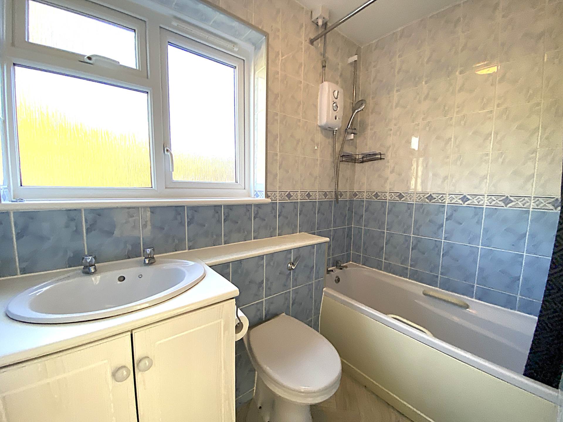 Additional Property Image 2 bedroom Flat to rent in Canterbury 6