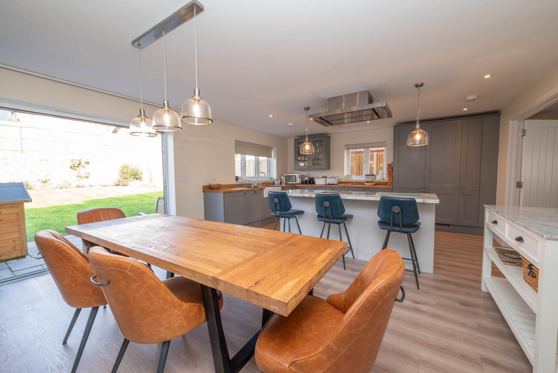 Additional Property Image 4 bedroom Detached for sale in Canterbury 3