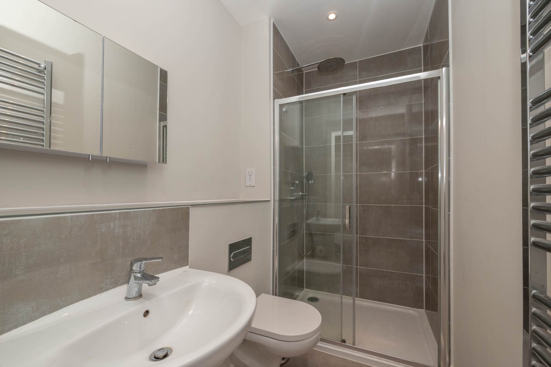 Additional Property Image 4 bedroom Detached for sale in Canterbury 13