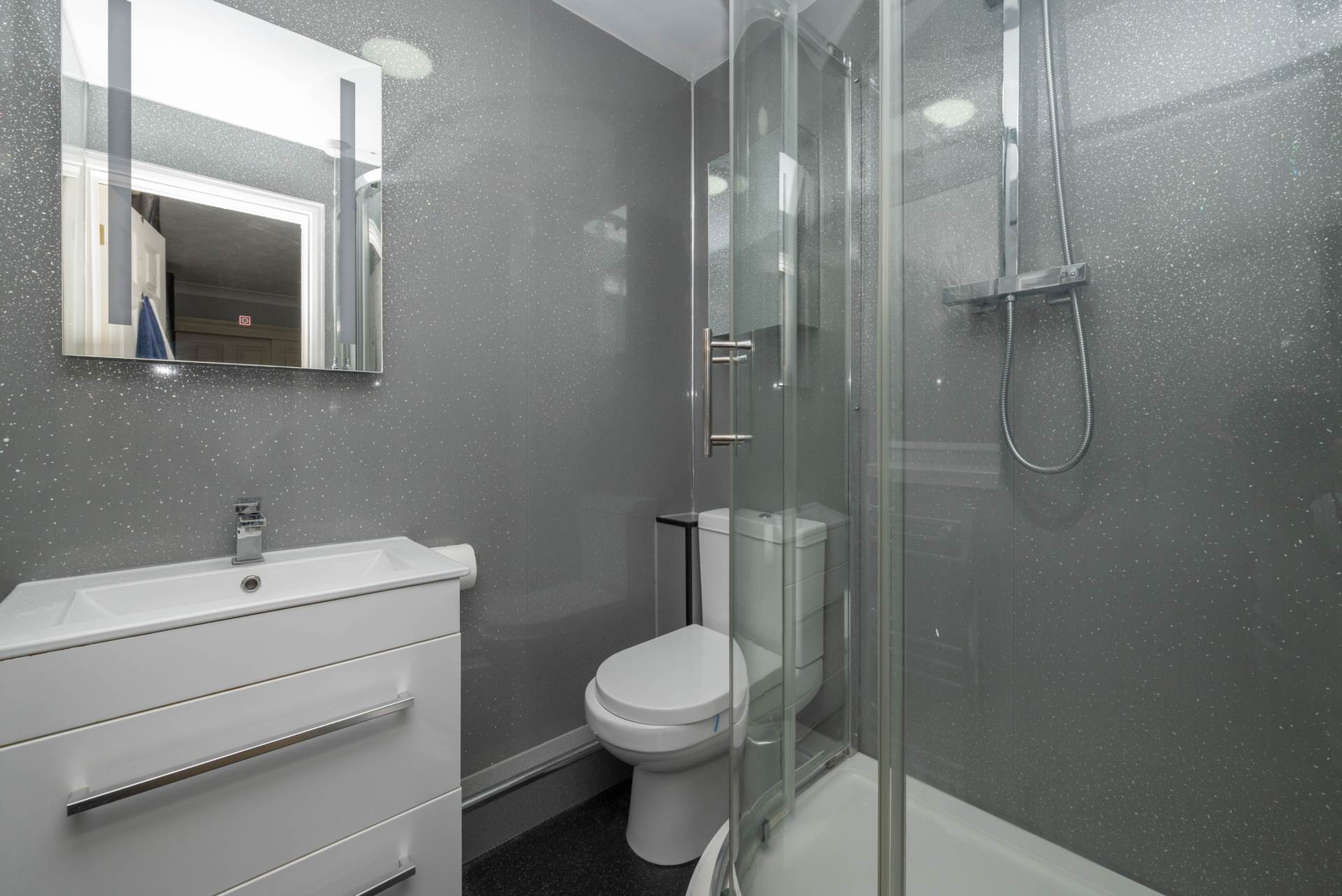 Additional Property Image 4 bedroom Detached for sale in Canterbury 12