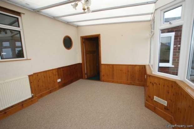 Additional Property Image 3 bedroom Bungalow for sale in Holywell 8