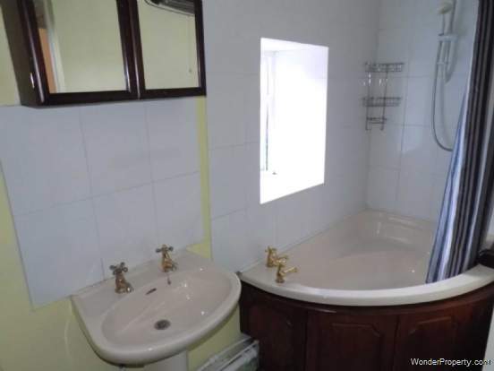 Additional Property Image 2 bedroom Terraced to rent in Holywell 7