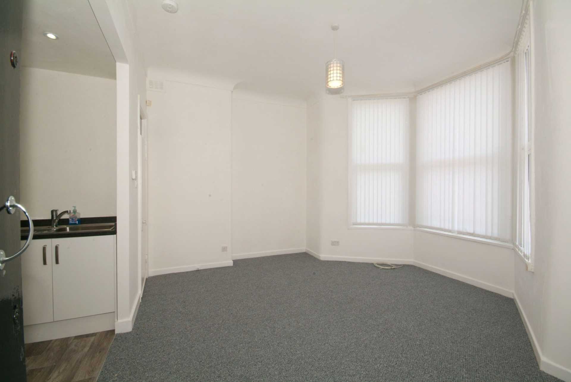 Additional Property Image 1 bedroom Apartment to rent in Liverpool 5