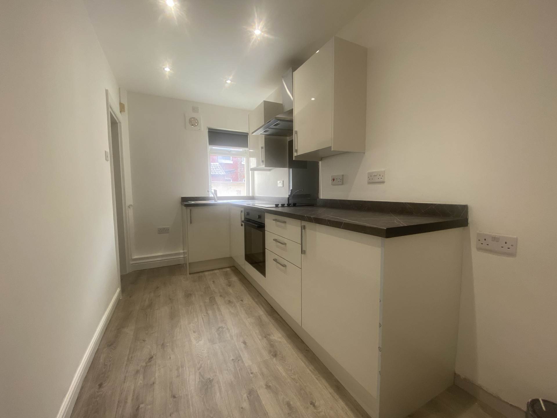 Additional Property Image 2 bedroom Apartment to rent in Liverpool 2
