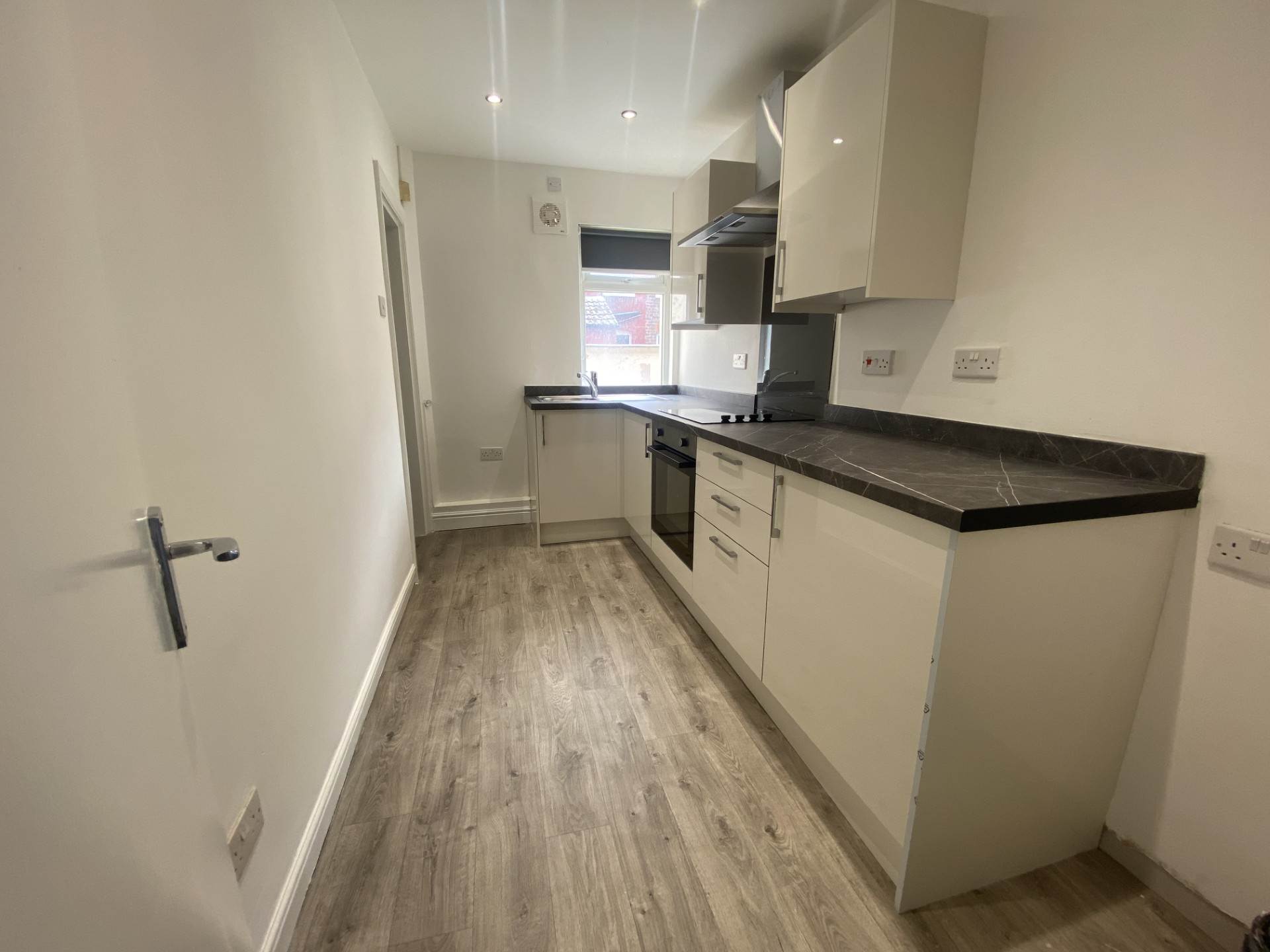 Additional Property Image 2 bedroom Apartment to rent in Liverpool 10