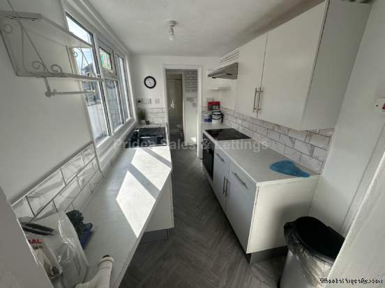 Additional Property Image 2 bedroom Terraced to rent in Lincoln 8