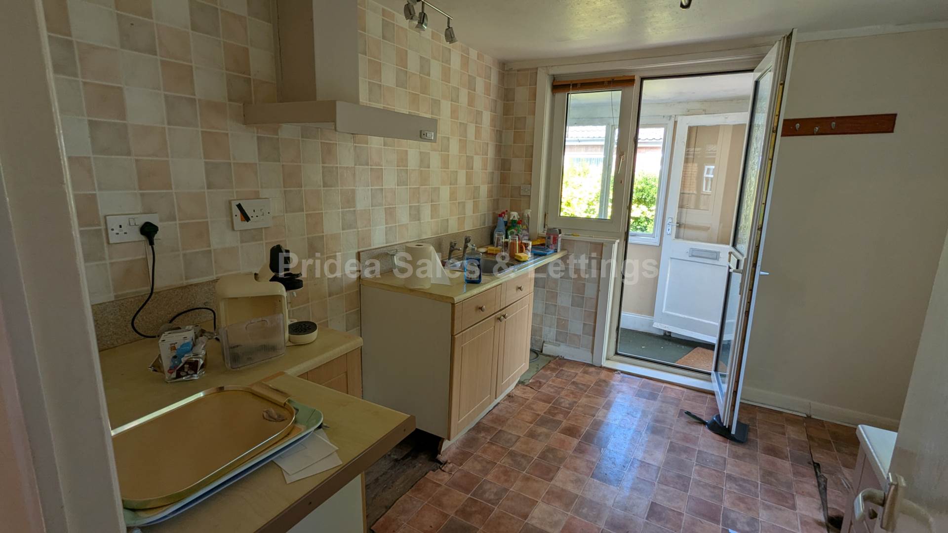Additional Property Image 2 bedroom Detached Bungalow for sale in Woodhall Spa 10