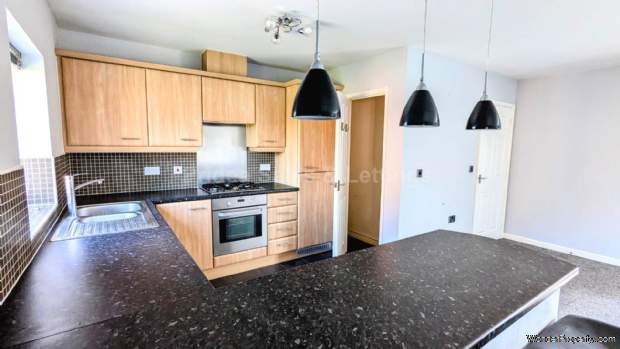 Additional Property Image 2 bedroom Coach House for sale in Lincoln 7