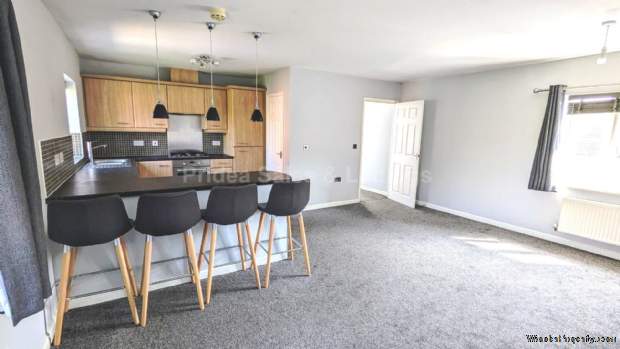 Additional Property Image 2 bedroom Coach House for sale in Lincoln 10