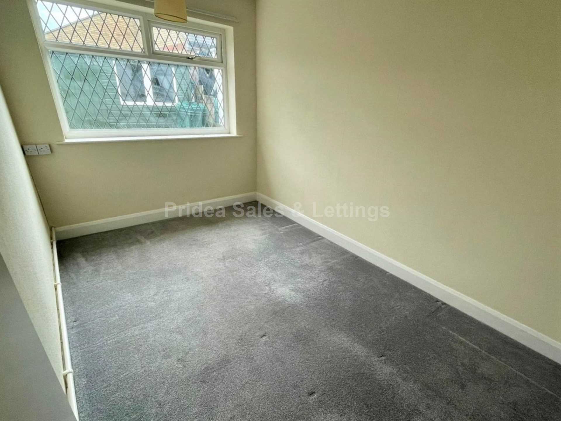 Additional Property Image 2 bedroom Detached Bungalow for sale in Lincoln 14
