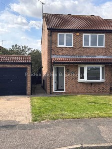 3 bedroom Semi Detached to rent in Lincoln