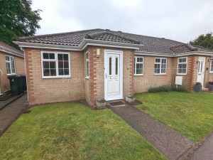 2 bedroom Semi Detached Bungalow to rent in Lincoln