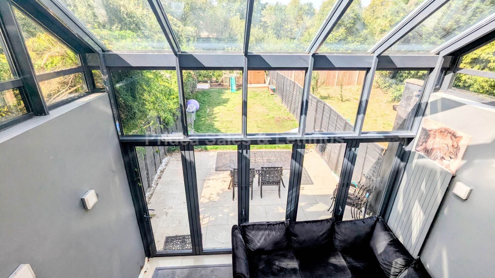 Additional Property Image 4 bedroom Town House for sale in Lincoln 9