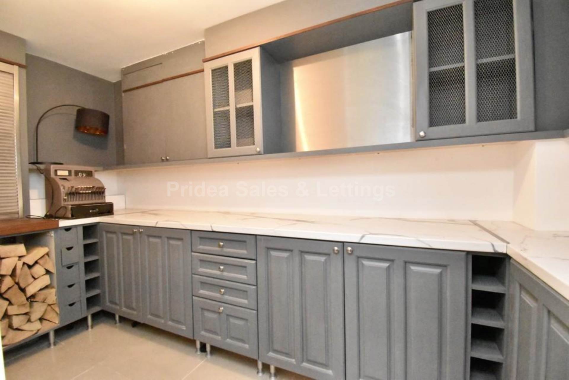 Additional Property Image 4 bedroom Town House for sale in Lincoln 11