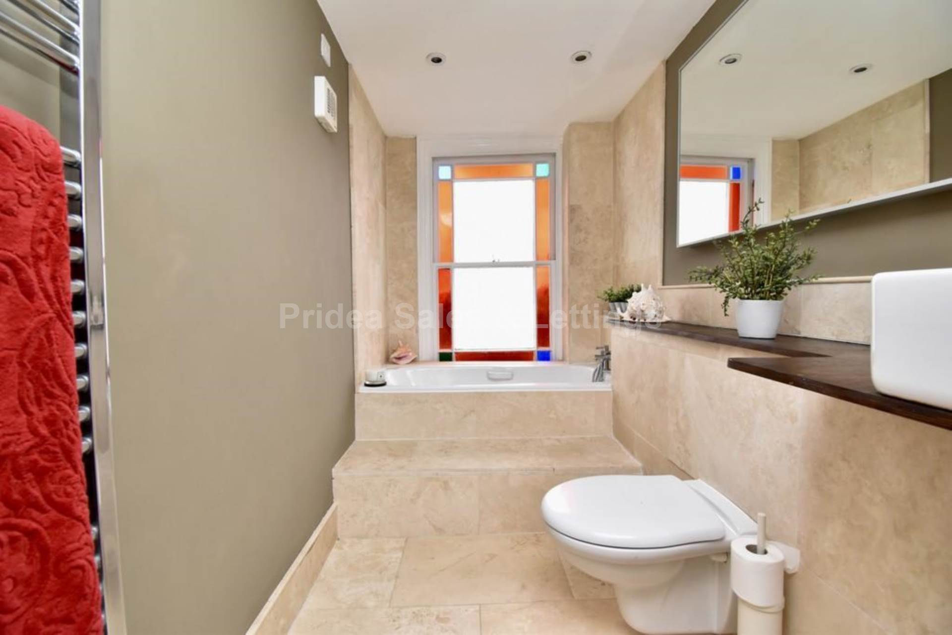 Additional Property Image 4 bedroom Town House for sale in Lincoln 19