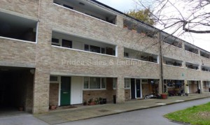 1 bedroom Flat for sale in Beckenham