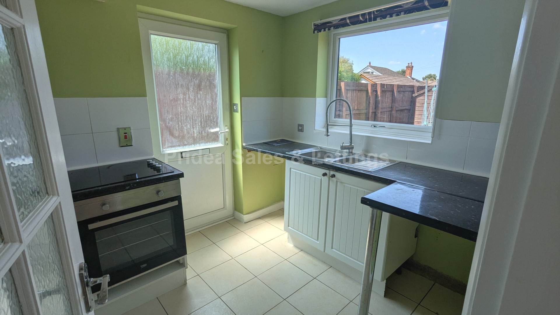 Additional Property Image 2 bedroom Apartment to rent in Lincoln 2