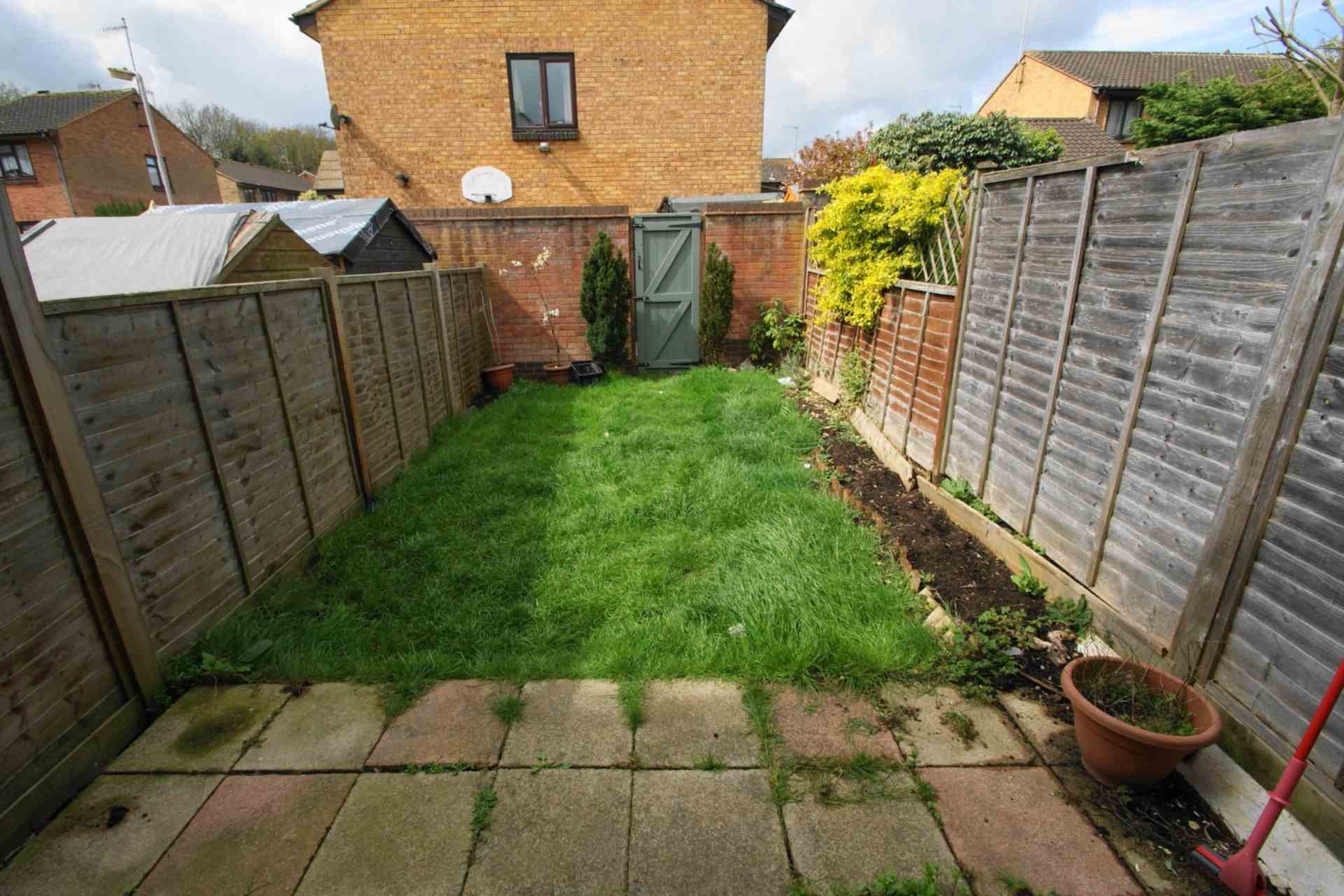 Additional Property Image 2 bedroom House to rent in Hemel Hempstead 9