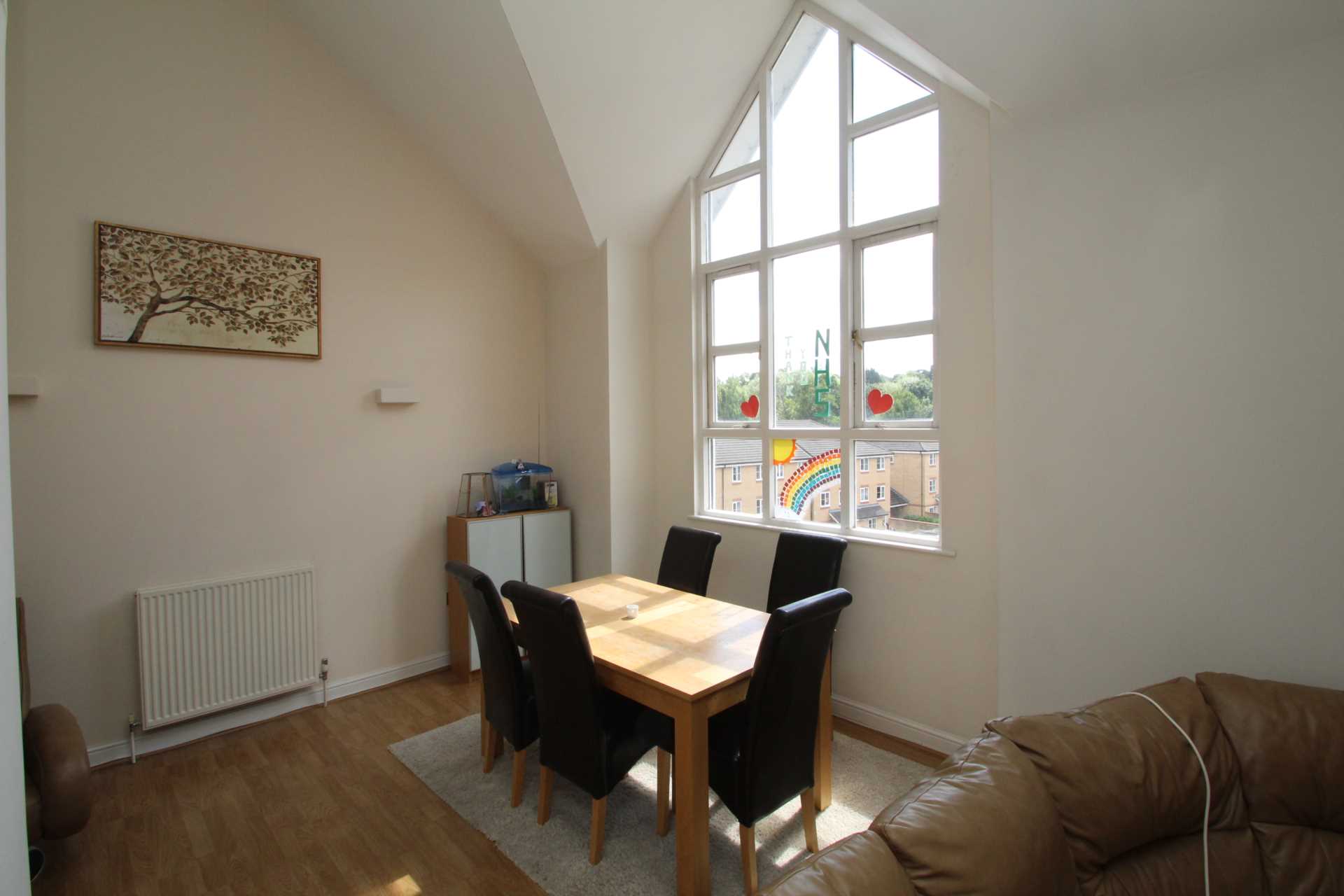 Additional Property Image 3 bedroom Apartment to rent in Hemel Hempstead 5