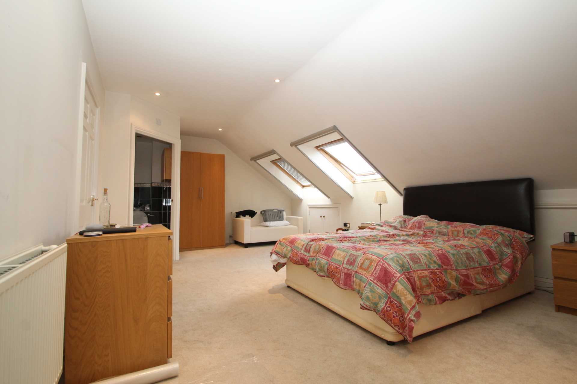 Additional Property Image 3 bedroom Apartment to rent in Hemel Hempstead 11