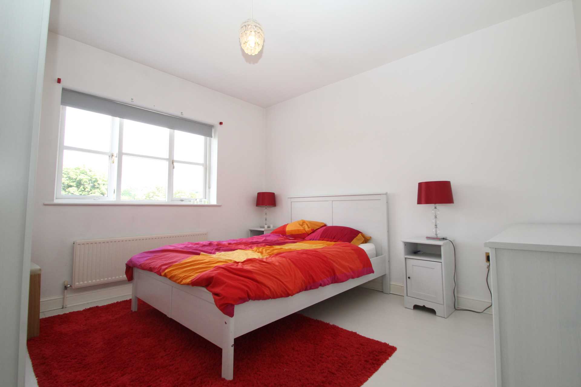 Additional Property Image 3 bedroom Apartment to rent in Hemel Hempstead 13