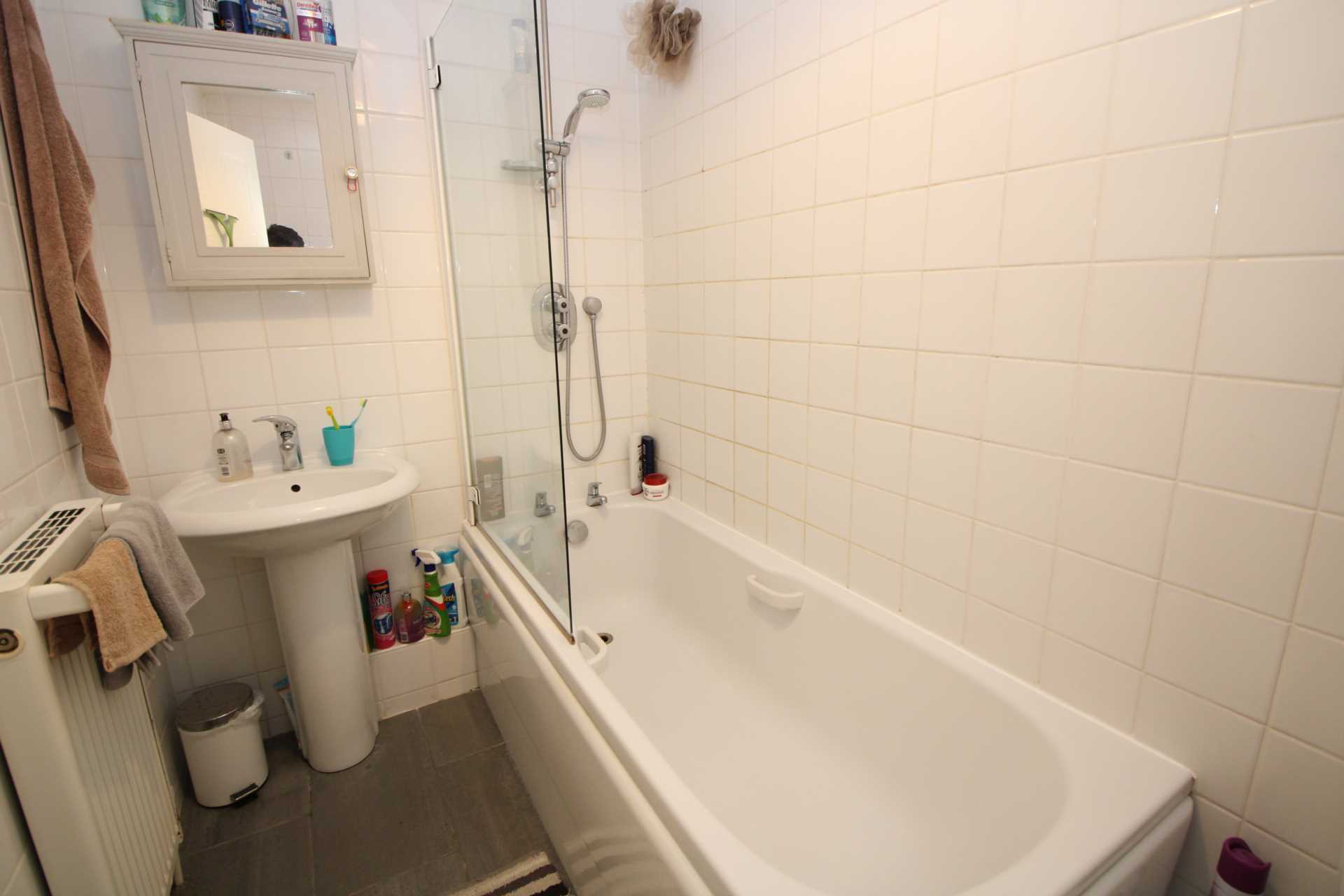 Additional Property Image 2 bedroom Apartment to rent in Hemel Hempstead 5