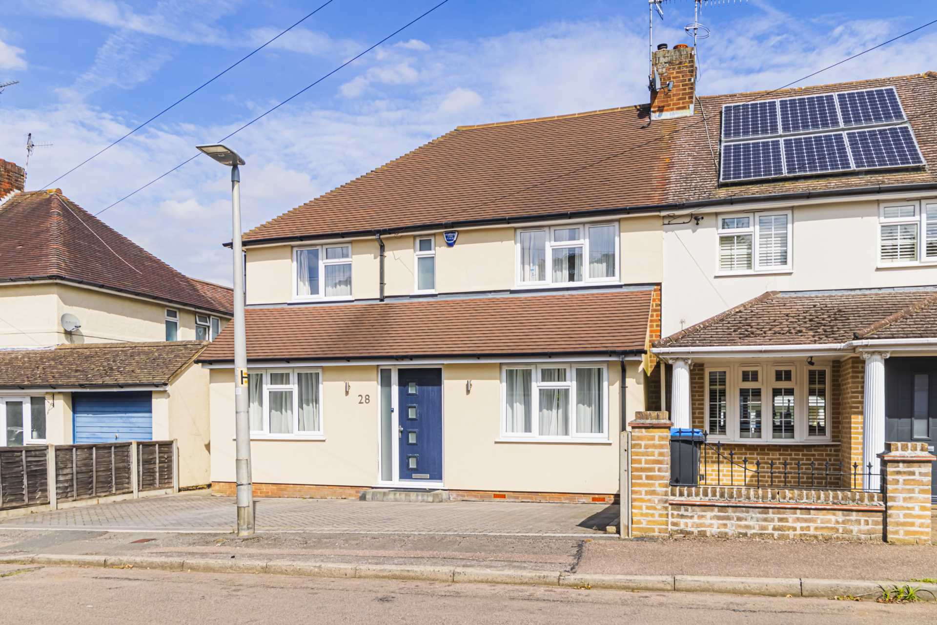 4 bedroom Semi Detached to rent in Hemel Hempstead