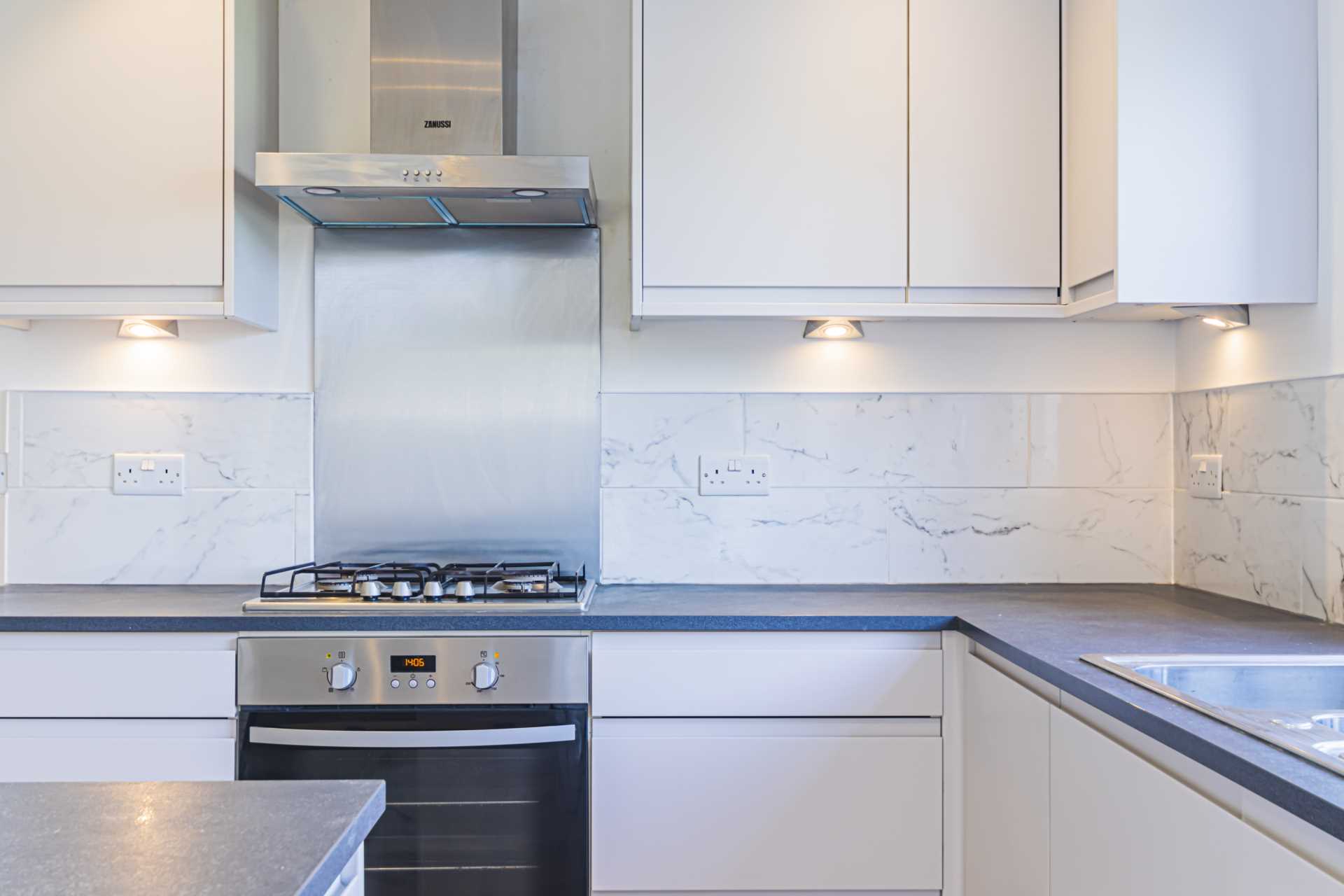 Additional Property Image 4 bedroom Semi Detached to rent in Hemel Hempstead 5