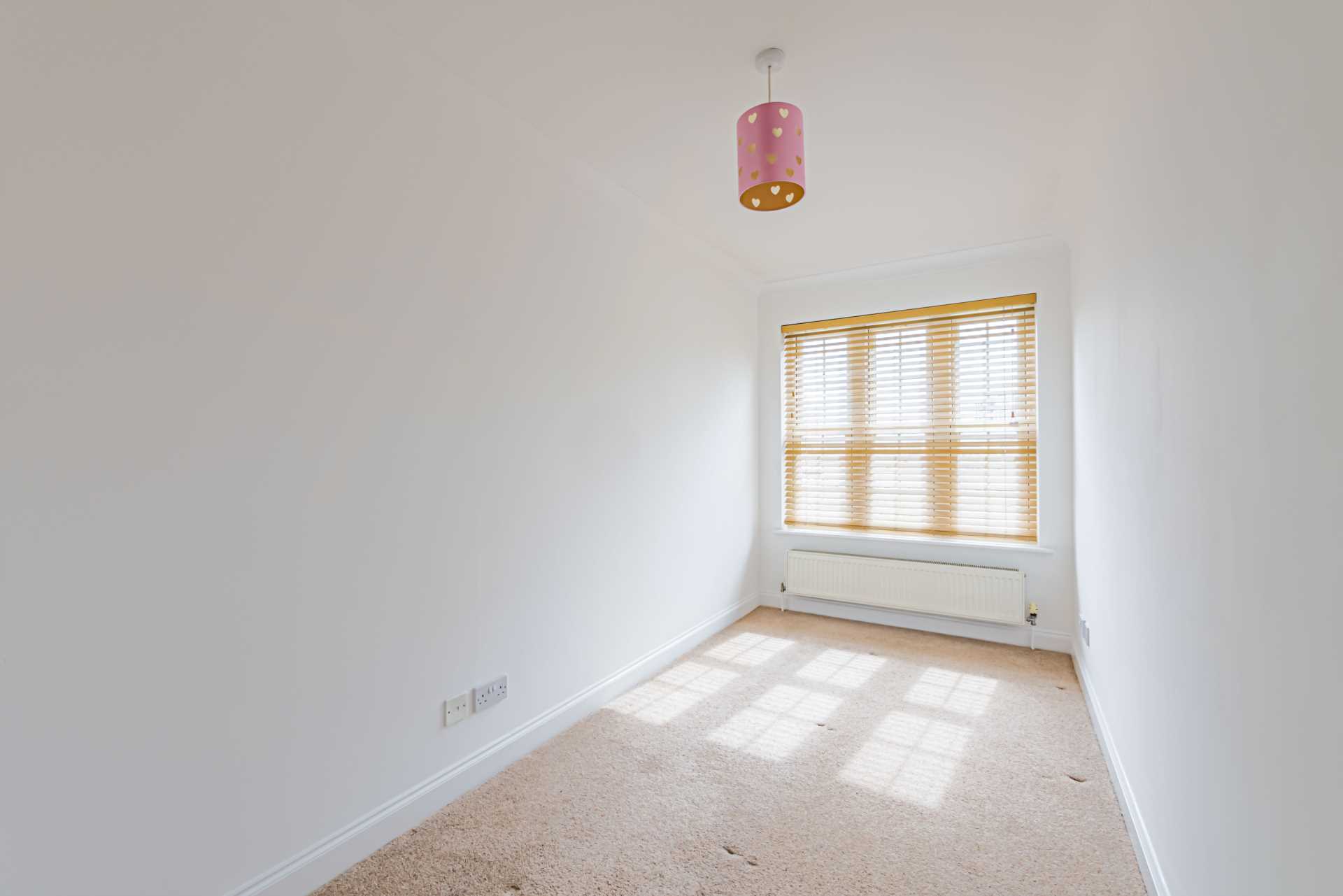 Additional Property Image 4 bedroom Detached to rent in Hemel Hempstead 8