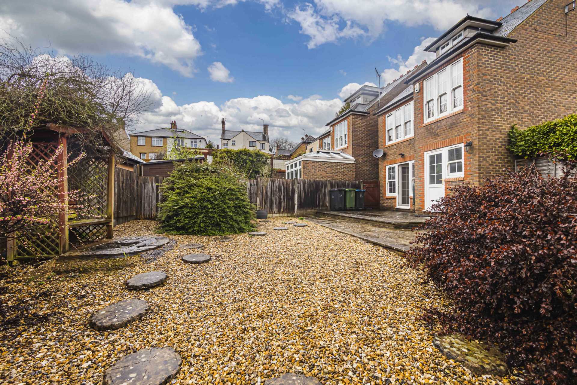 Additional Property Image 4 bedroom Detached to rent in Hemel Hempstead 15