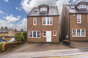 4 bedroom Detached to rent in Hemel Hempstead