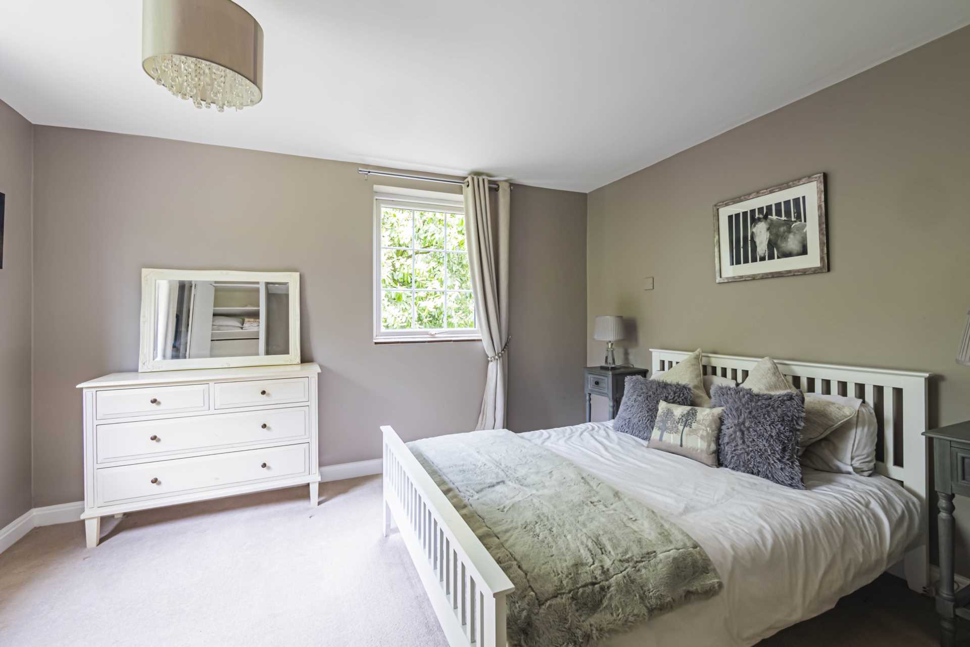 Additional Property Image 3 bedroom Detached to rent in Hemel Hempstead 9
