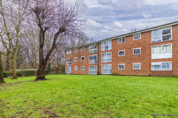 Additional Property Image 2 bedroom Flat to rent in Hemel Hempstead 11