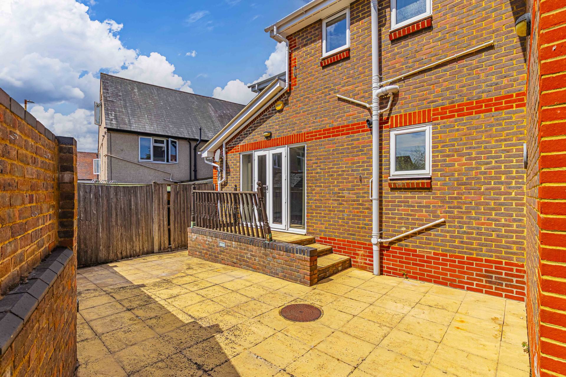 Additional Property Image 2 bedroom Apartment to rent in Hemel Hempstead 9