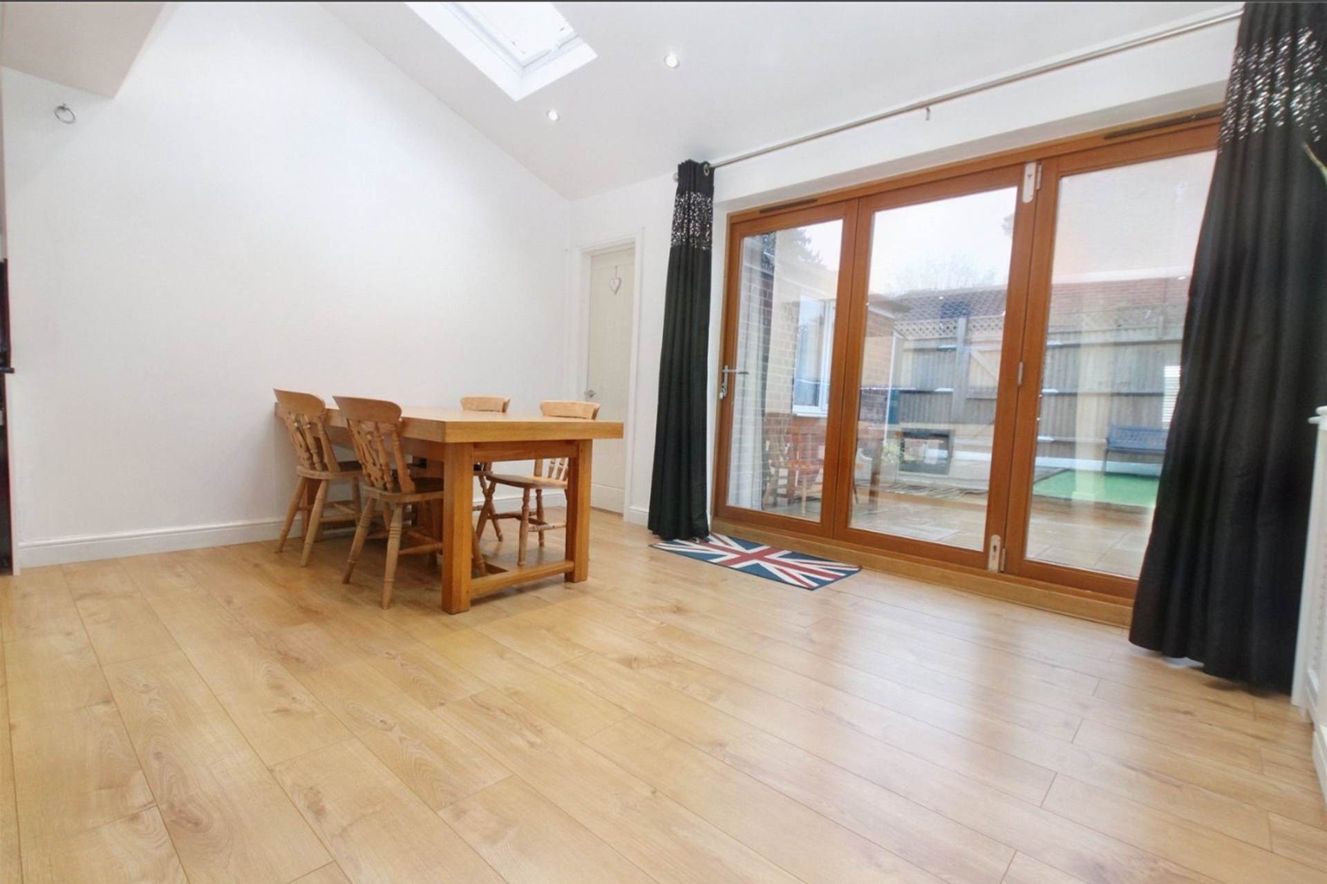 Additional Property Image 3 bedroom Terraced to rent in Hemel Hempstead 4