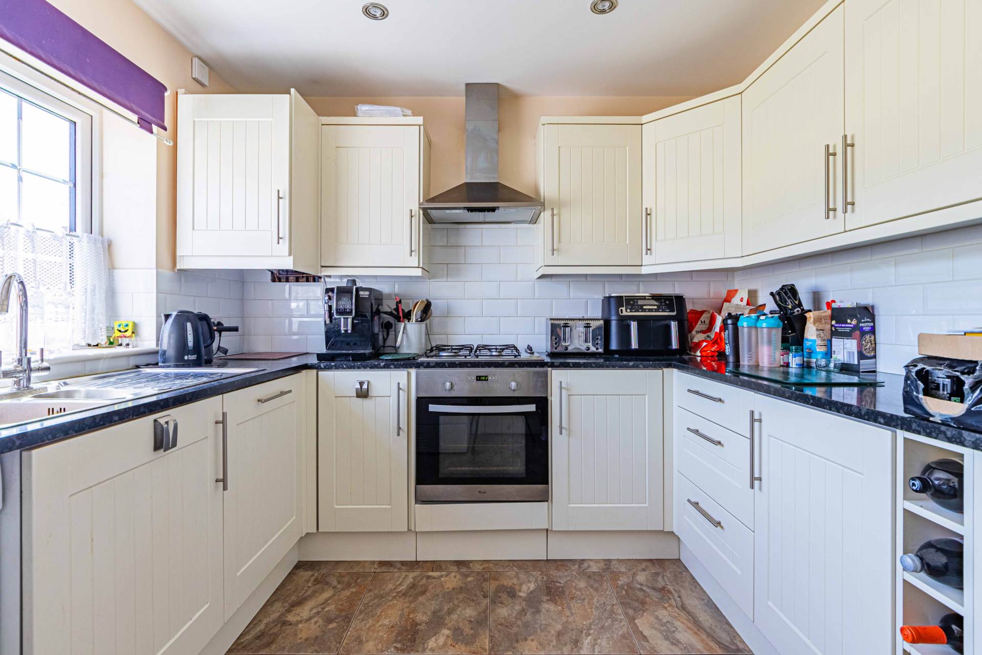 Additional Property Image 3 bedroom End of Terrace to rent in Hemel Hempstead 2