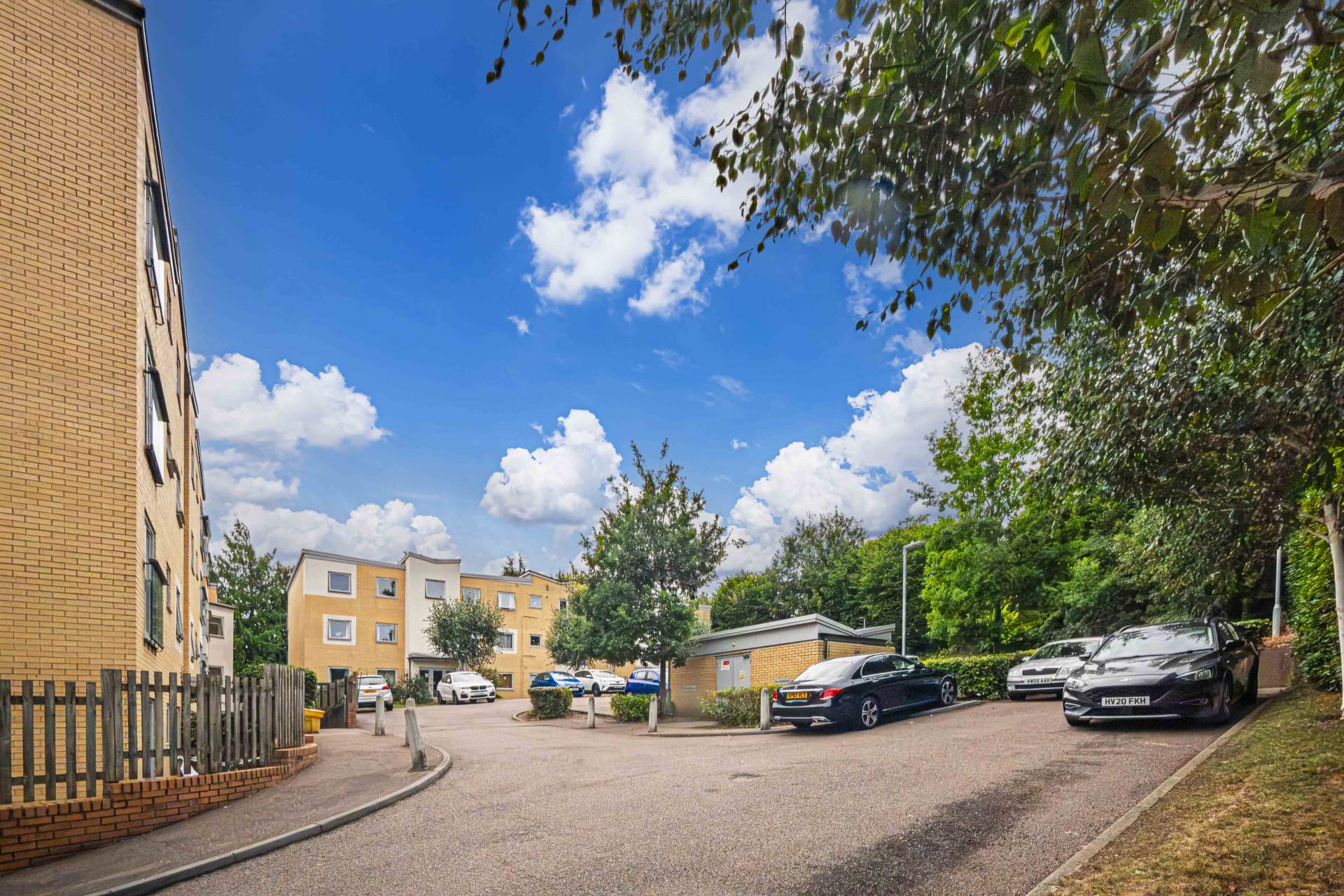 Additional Property Image 2 bedroom Apartment to rent in Hemel Hempstead 2