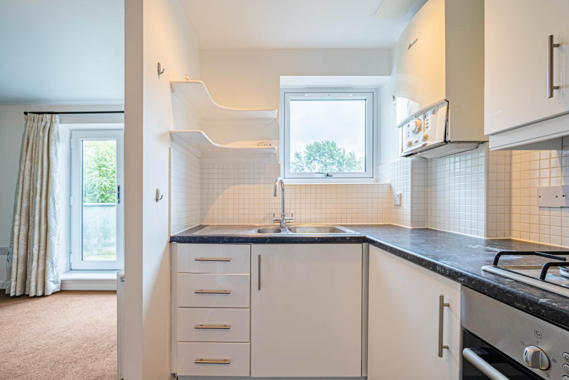 Additional Property Image 2 bedroom Apartment to rent in Hemel Hempstead 7