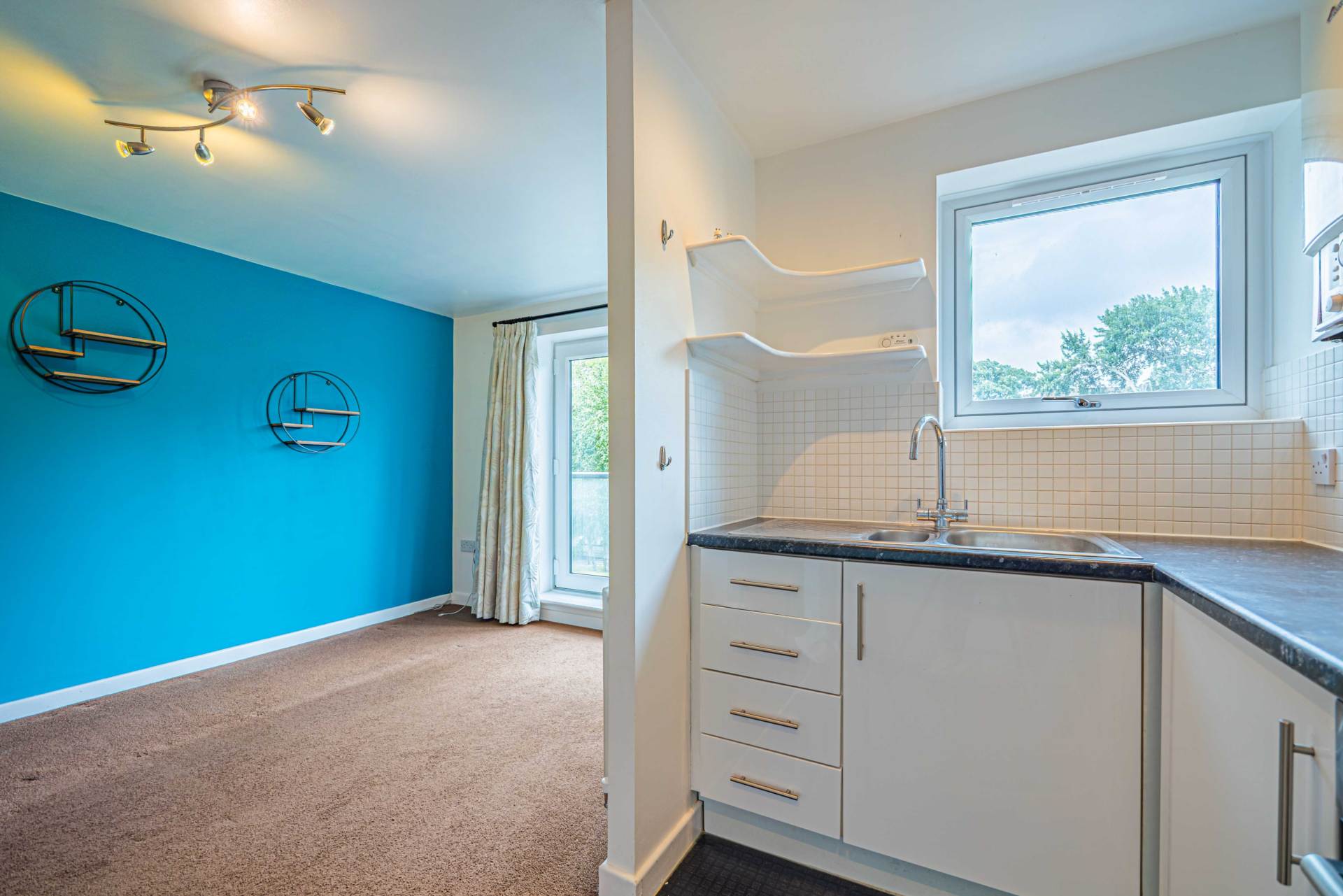 Additional Property Image 2 bedroom Apartment to rent in Hemel Hempstead 8