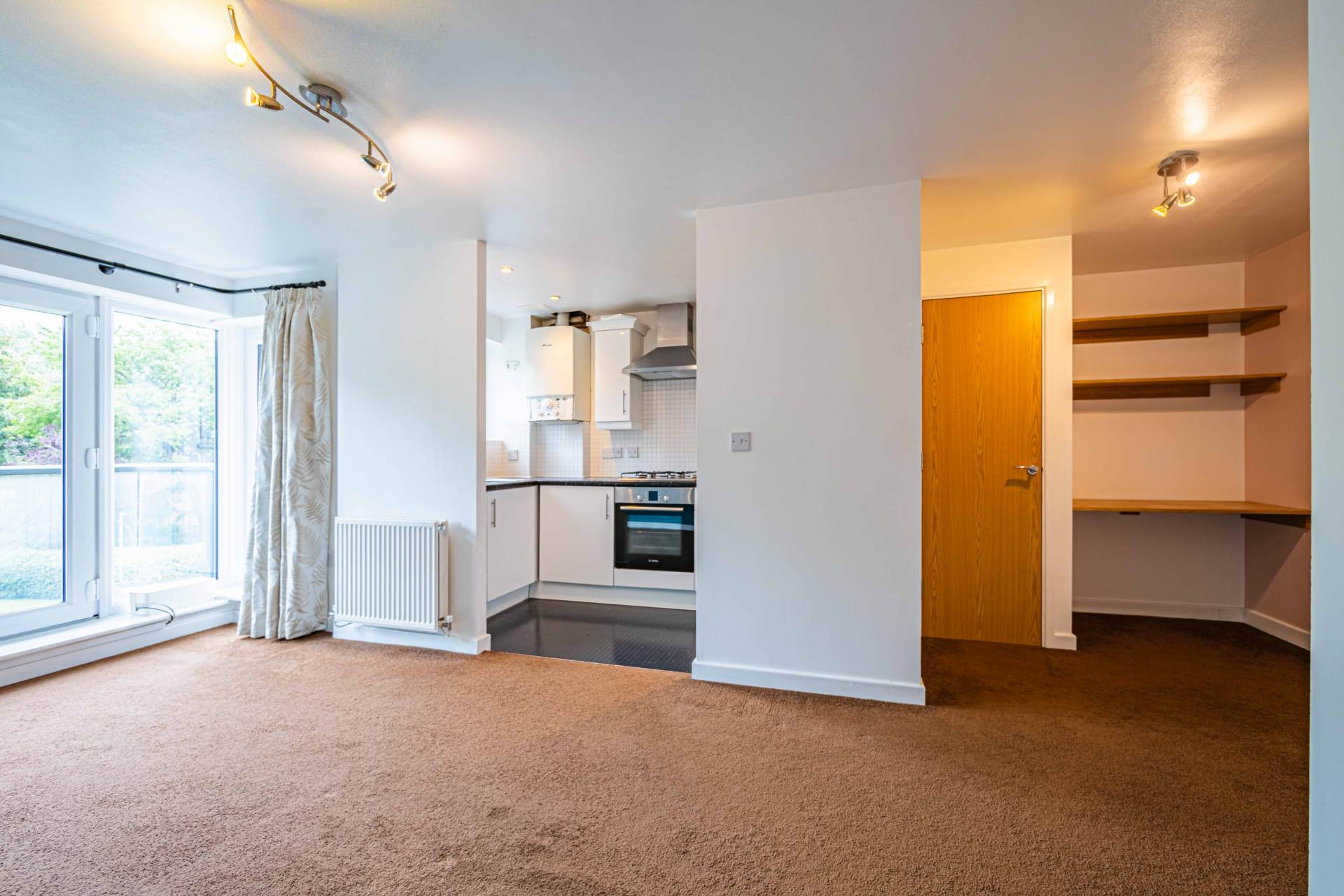 Additional Property Image 2 bedroom Apartment to rent in Hemel Hempstead 9